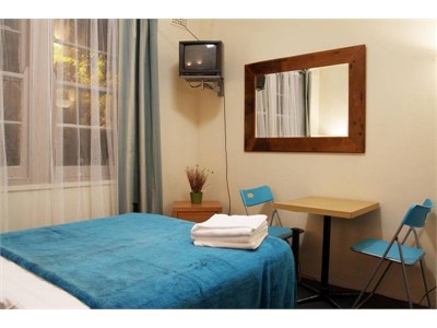 Double Bedroom w/ kitchenette, in Darlinghurst (Sydney CBD)