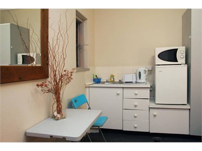 Double Bedroom w/ kitchenette, in Darlinghurst (Sydney CBD)