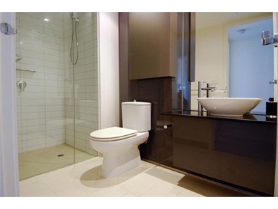 Stylish and spacious fully furnished 3 bedroom apartment
