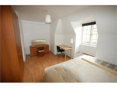 Four bedroom flatshare in the heart of Bloomsbury, London