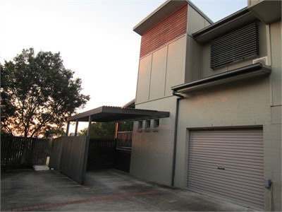 Annerley Townhouse - 15 minutes to UQ