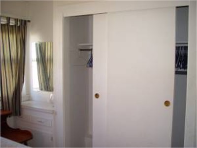 1br - Clean, Quiet, furnished with Heat and Electricity
