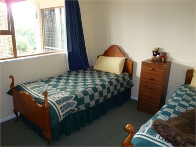 Bright and Spacious newly decorated 2bed Flat