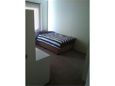 2 fully furnished room available in CanningVale 4x2 brand new house.