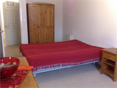 COME AND JOIN US IN OUR LOVELY 2BEDROOM FLAT