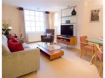 A CHARMING ONE BEDROOM FLAT TO RENT IN EDINBURGH CITY CENTER