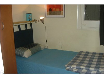 Short budget? I offer rooms per days in Barcelona