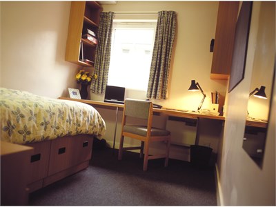 Victoria Hall rooms available.