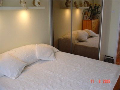 Spacious and sunny apartment in Warsaw City Centre