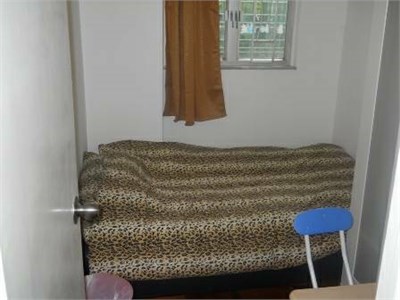 ? FEMALE ONLY.....NEED BUDGET FRIENDLY ROOM in a flatshare?