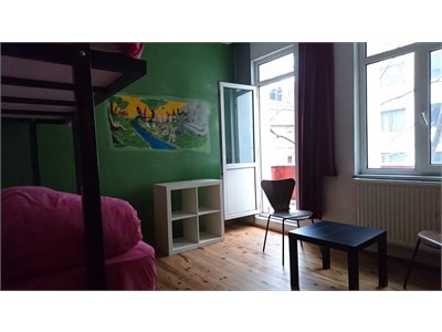 Private and Shared Rooms In Taksim/Cihangir