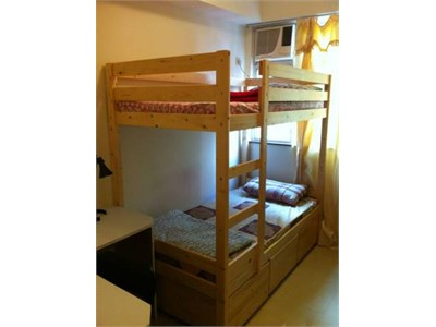 flatshare ROOM , available NOW