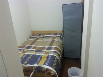 Nice Room available to rent in CENTRAL