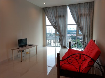 One bedroom with a private bathroom at Nadayu28, Bandar Sunway