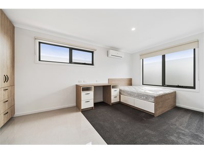 Quality Brand New Rooming House - Walk to Uni & Hosp
