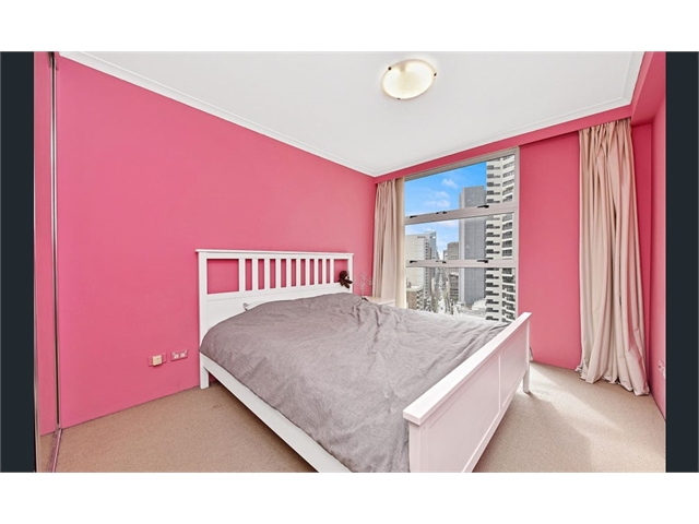 Spacious 1 bedroom apartment George street Sydney City 2000