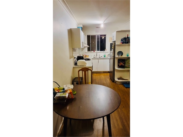 A bright and descent room - 5 minutes walking distance to station