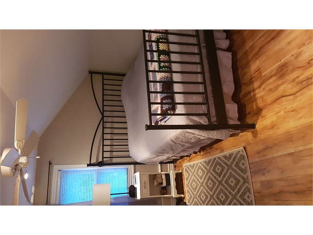 Room for RENT (Female) Downtown Brampton $800 per month