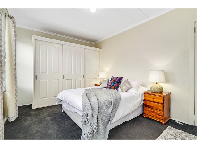 Comfortable three-bedroom fully renovated home Frankston Victoria 3200