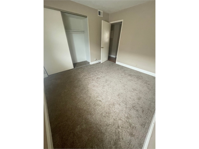 Room for rent next to Irvine Valley College